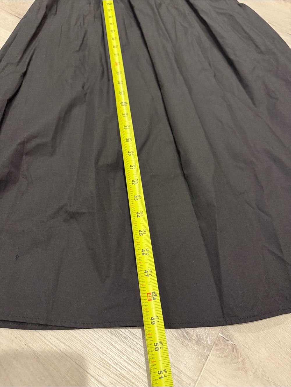 Moon River NWT Black smocked Midi Dress with White Trim & adjustable straps. - Picture 11 of 12